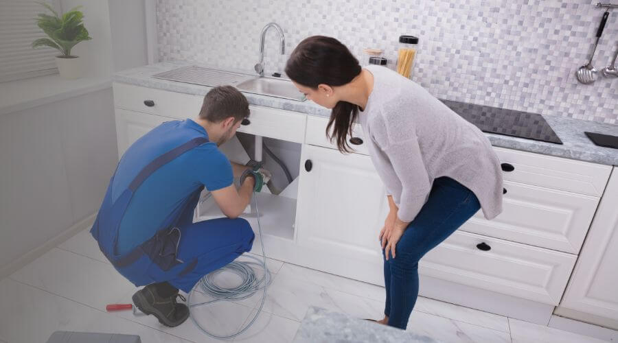 Professional Leak Detection in Oakwood, TX